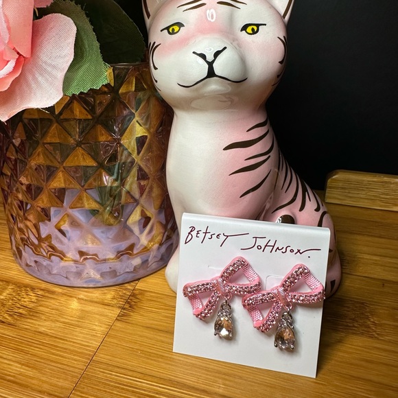 Betsey Johnson Pink Rhinestone Bow Earrings ✨🎀✨ - Picture 6 of 6